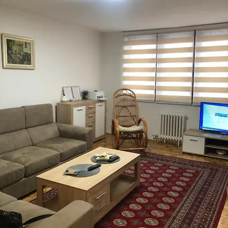 Appartamento Near The Airport